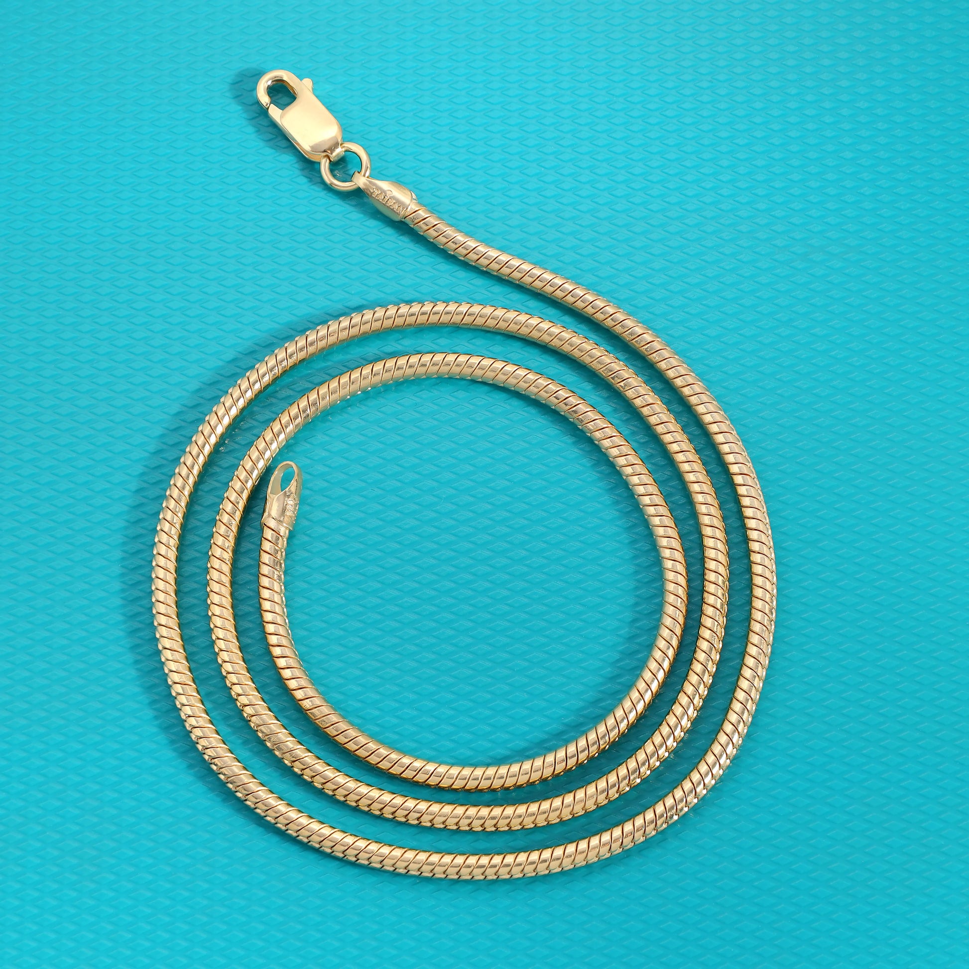Vergoldete Snake Chain Schlangenkette 2,4mm 60cm lang 925 Sterling Silber (K812) - Taipan Schmuck